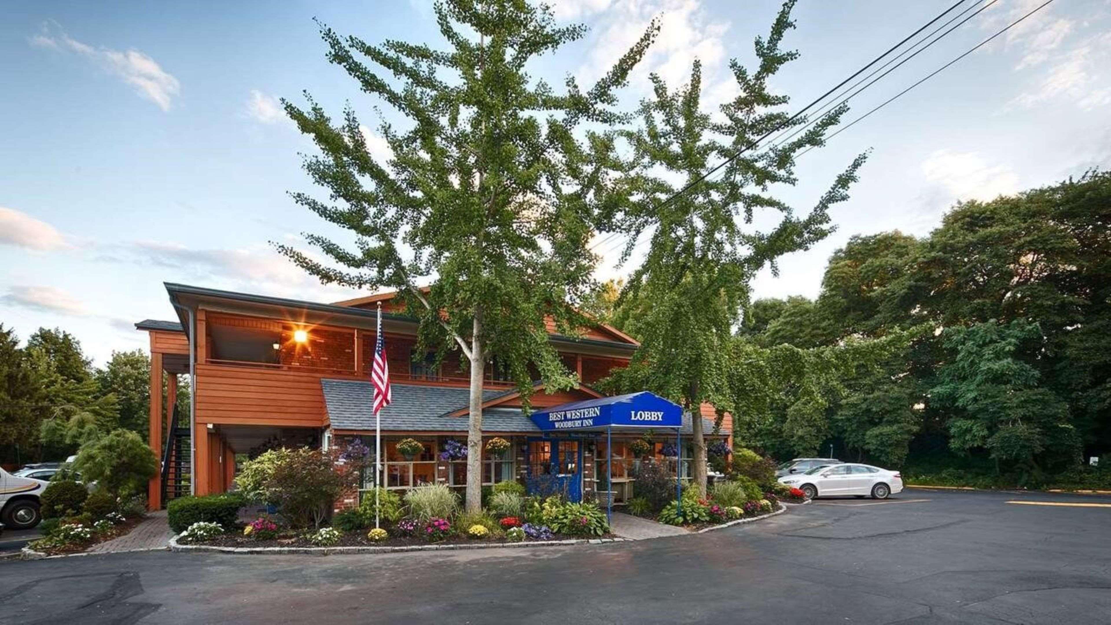 Surestay Plus By Best Western Woodbury Inn Exterior photo